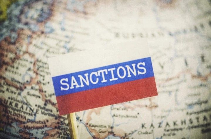 Sanctions & PEP Screening